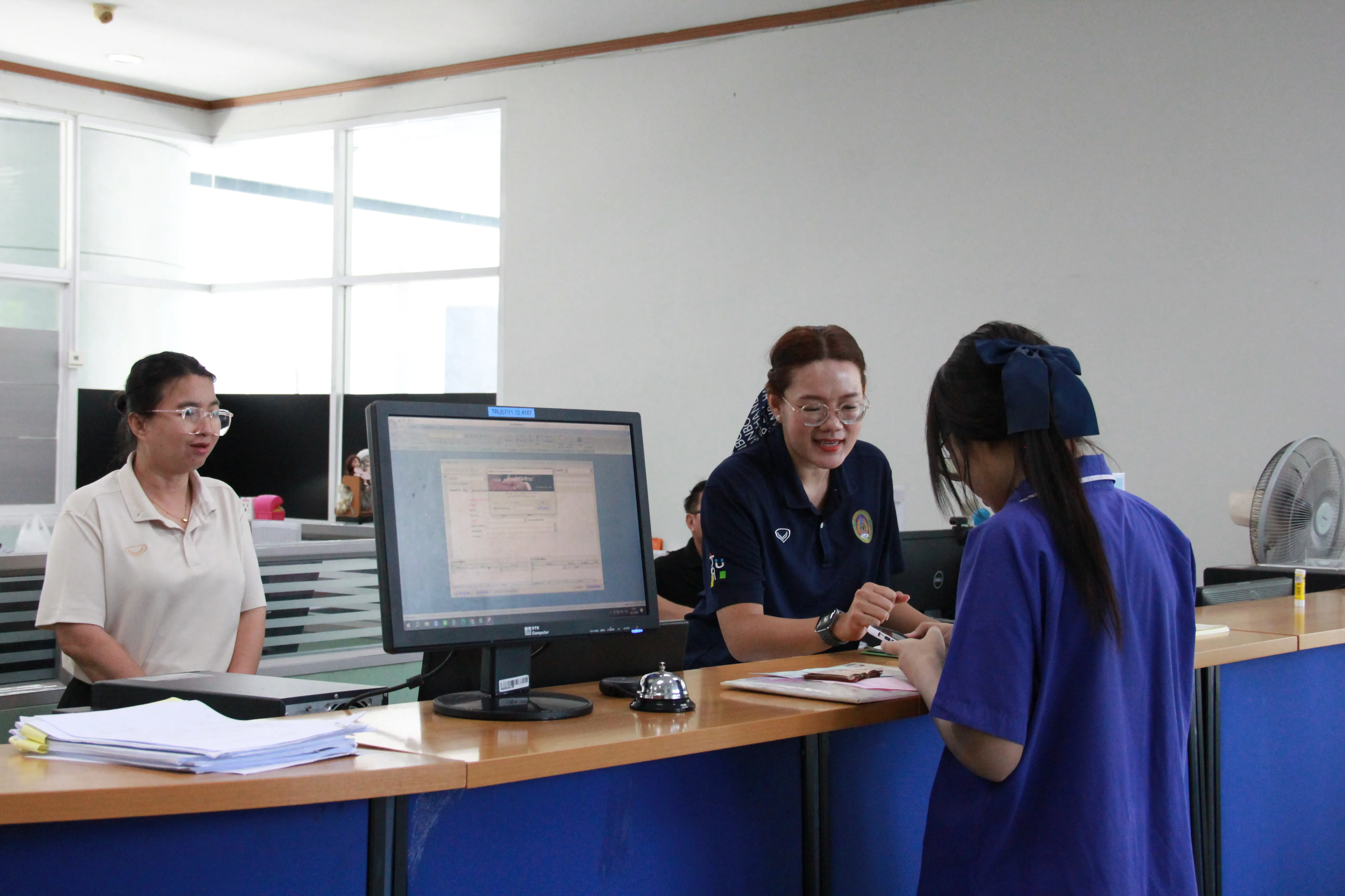 ภาพบรรยากาศประจำวันที่ 19 พฤษภาคม 2569 การรับสมัครนักศึกษา ป.ตรี ภาคปกติ รอบที่ 3 รับตรงเพิ่มเติม/Portfolio ปีการศึกษา 2569 ณ ห้องกองบริการการศึกษา